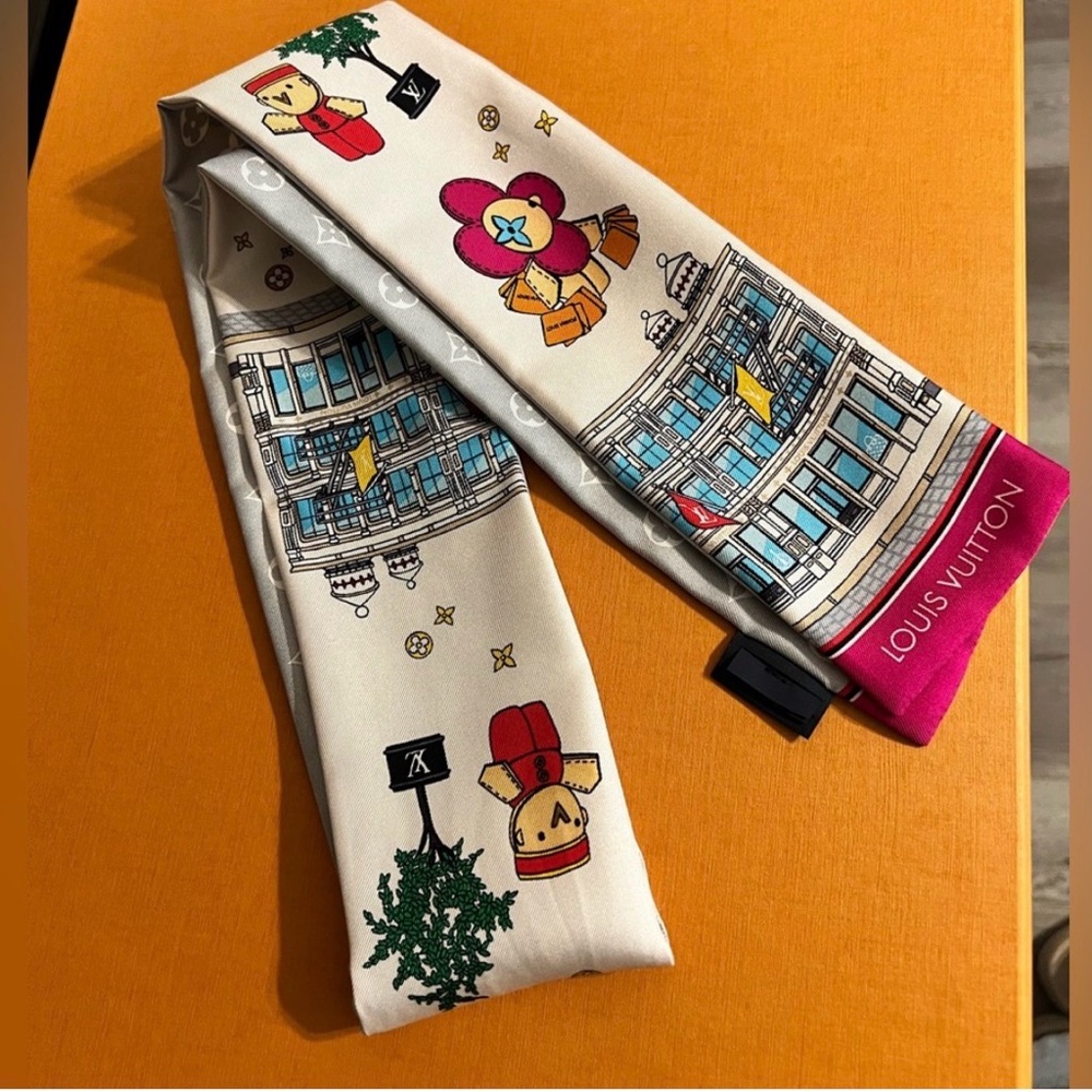 Authentic Louis Vuitton Vivienne Silk Bandeau